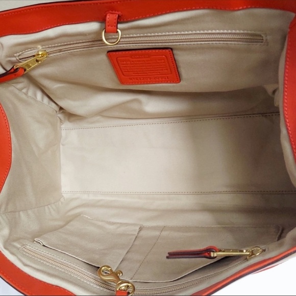 Coach Large Leather Satchel/ Shoulder Bag - Picture 9 of 9